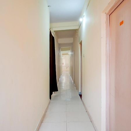 Super Townhouse Marathahalli Near Klm Fashion Mall Бангалор Экстерьер фото