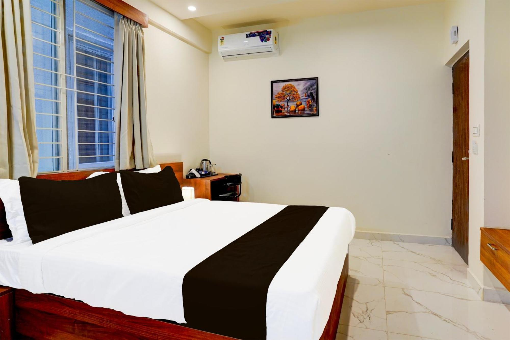 Super Townhouse Marathahalli Near Klm Fashion Mall Бангалор Экстерьер фото