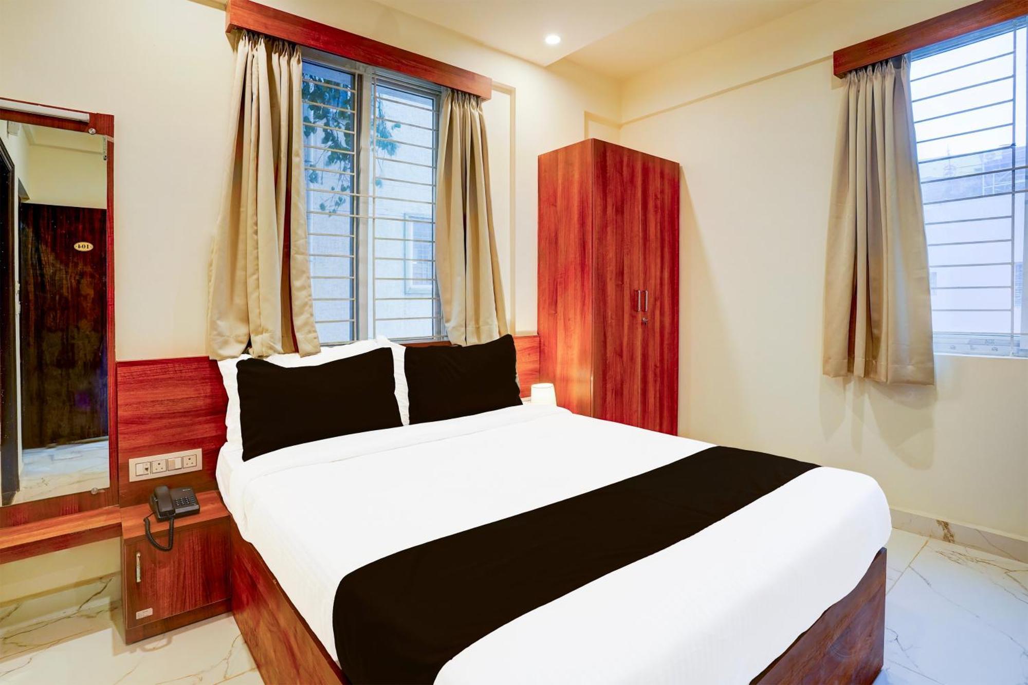Super Townhouse Marathahalli Near Klm Fashion Mall Бангалор Экстерьер фото
