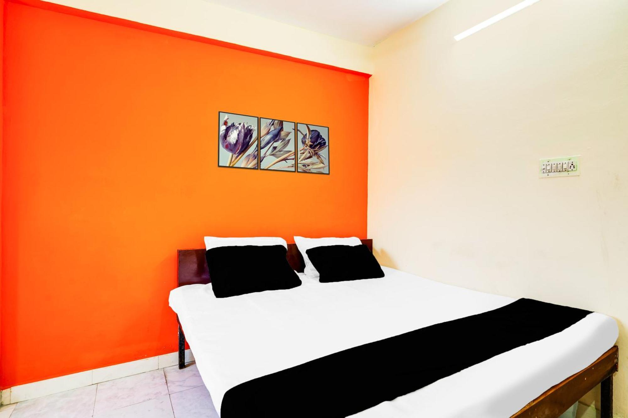 Super Townhouse Marathahalli Near Klm Fashion Mall Бангалор Экстерьер фото