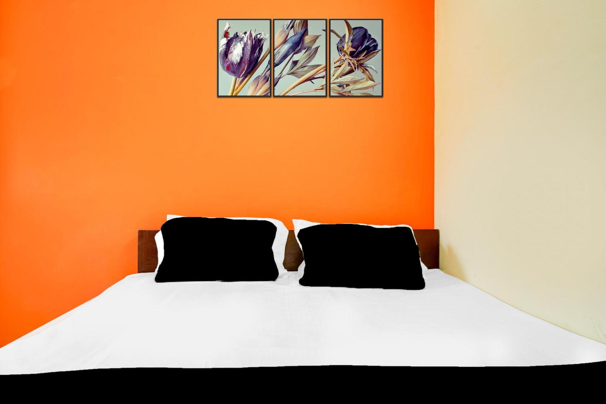 Super Townhouse Marathahalli Near Klm Fashion Mall Бангалор Экстерьер фото