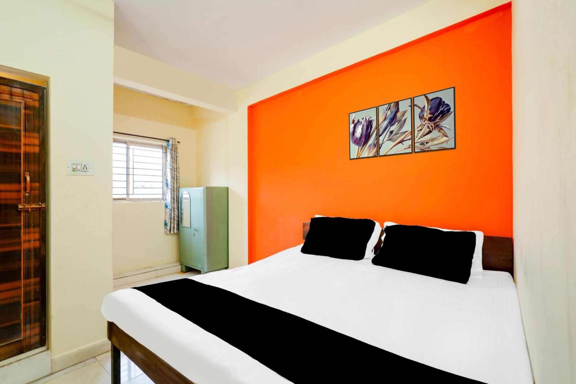Super Townhouse Marathahalli Near Klm Fashion Mall Бангалор Экстерьер фото